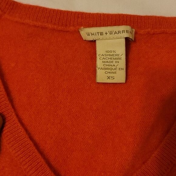 White and Warren cashmere v neck sweater size xs - Picture 2 of 7